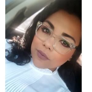 Meet your Posher, Nydia